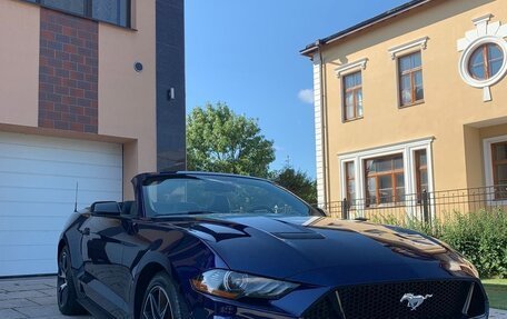 Ford Mustang VI рестайлинг, 2017 год, 2 778 000 рублей, 3 фотография