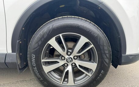Toyota RAV4, 2018 год, 2 600 000 рублей, 7 фотография
