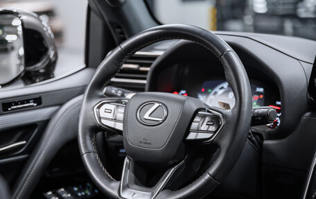 Lexus LX, 2023 год, 17 000 000 рублей, 13 фотография