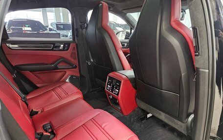 Porsche Cayenne III, 2021 год, 12 999 000 рублей, 16 фотография