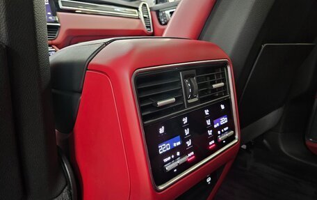 Porsche Cayenne III, 2021 год, 12 999 000 рублей, 21 фотография