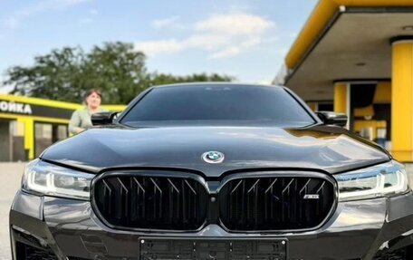 BMW 5 серия, 2019 год, 4 500 000 рублей, 2 фотография