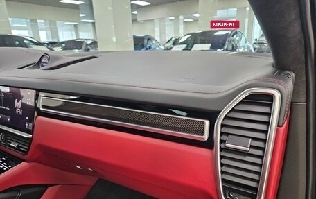 Porsche Cayenne III, 2021 год, 12 999 000 рублей, 23 фотография