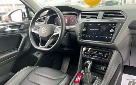 Volkswagen Tiguan II, 2021 год, 2 950 000 рублей, 8 фотография
