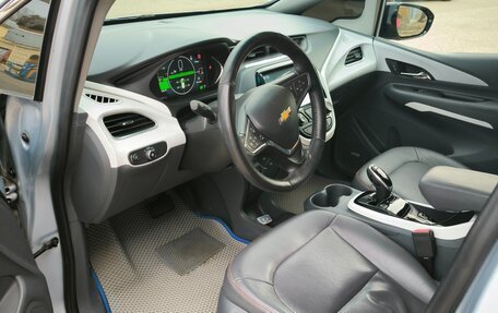 Chevrolet Bolt, 2017 год, 2 300 000 рублей, 2 фотография