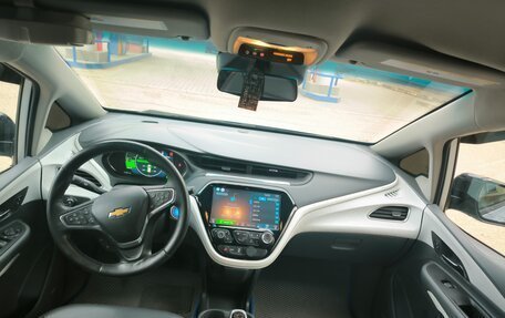 Chevrolet Bolt, 2017 год, 2 300 000 рублей, 14 фотография