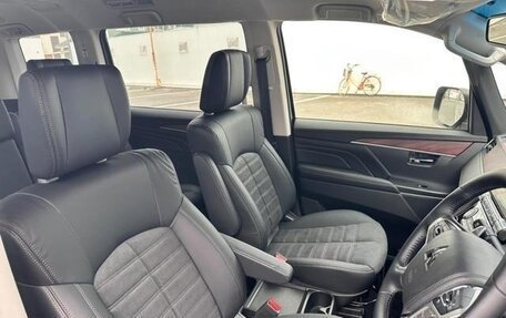 Mitsubishi Delica D:5 I, 2022 год, 2 850 000 рублей, 14 фотография