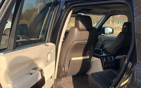 Land Rover Range Rover IV рестайлинг, 2015 год, 5 500 000 рублей, 3 фотография