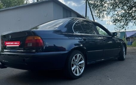 BMW 5 серия, 2000 год, 500 000 рублей, 3 фотография