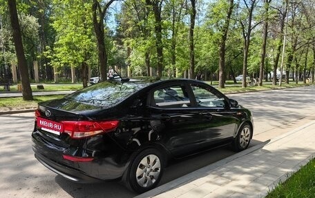 KIA Rio III рестайлинг, 2017 год, 1 390 000 рублей, 8 фотография