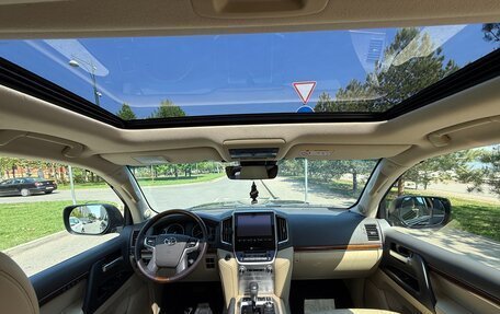 Toyota Land Cruiser 200, 2015 год, 5 400 000 рублей, 19 фотография