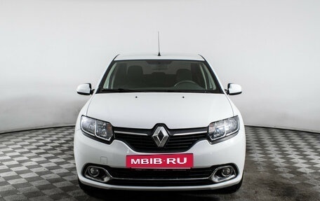 Renault Logan II, 2017 год, 935 000 рублей, 2 фотография