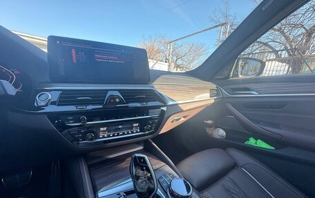 BMW 5 серия, 2021 год, 4 700 000 рублей, 19 фотография