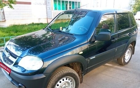 Chevrolet Niva I рестайлинг, 2010 год, 430 000 рублей, 10 фотография