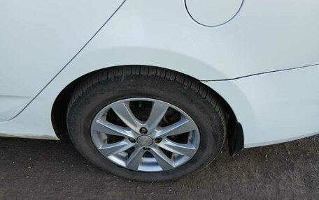 Hyundai Solaris II рестайлинг, 2016 год, 830 000 рублей, 9 фотография