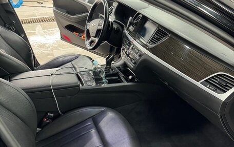 Hyundai Genesis II, 2016 год, 1 700 000 рублей, 10 фотография