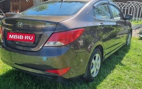 Hyundai Solaris II рестайлинг, 2015 год, 1 010 000 рублей, 6 фотография