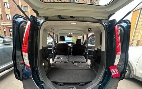 Toyota Roomy I, 2019 год, 1 390 000 рублей, 7 фотография