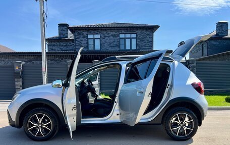 Renault Sandero II рестайлинг, 2019 год, 1 245 000 рублей, 14 фотография