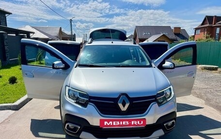 Renault Sandero II рестайлинг, 2019 год, 1 245 000 рублей, 16 фотография
