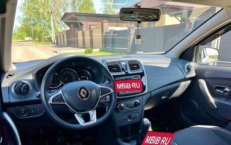 Renault Sandero II рестайлинг, 2019 год, 1 245 000 рублей, 33 фотография