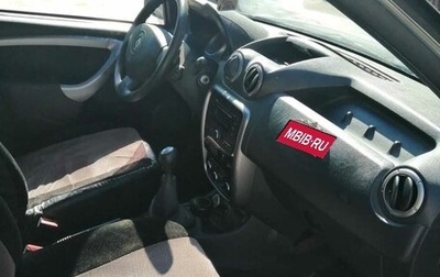Renault Duster I рестайлинг, 2014 год, 800 000 рублей, 1 фотография
