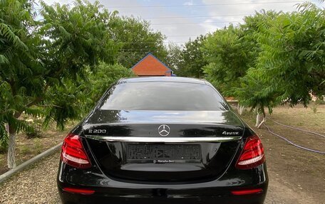 Mercedes-Benz E-Класс, 2017 год, 3 400 000 рублей, 2 фотография