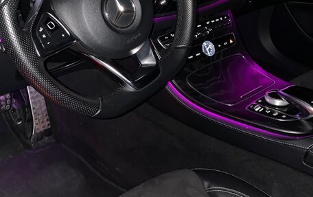 Mercedes-Benz E-Класс, 2017 год, 3 400 000 рублей, 27 фотография