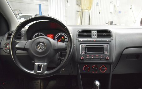 Volkswagen Polo VI (EU Market), 2013 год, 899 000 рублей, 7 фотография