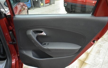 Volkswagen Polo VI (EU Market), 2013 год, 899 000 рублей, 15 фотография