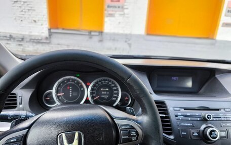 Honda Accord VIII рестайлинг, 2008 год, 1 100 000 рублей, 8 фотография