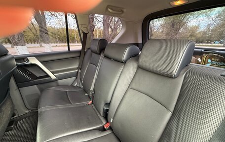 Toyota Land Cruiser Prado 150 рестайлинг 2, 2012 год, 3 300 000 рублей, 11 фотография