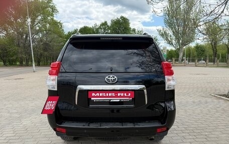 Toyota Land Cruiser Prado 150 рестайлинг 2, 2012 год, 3 300 000 рублей, 3 фотография
