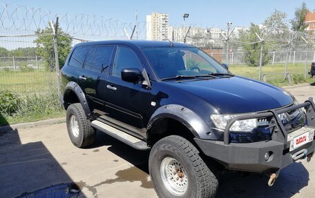 Mitsubishi Pajero Sport II рестайлинг, 2015 год, 2 500 000 рублей, 7 фотография