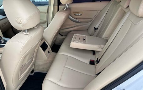 BMW 3 серия, 2014 год, 1 350 000 рублей, 32 фотография