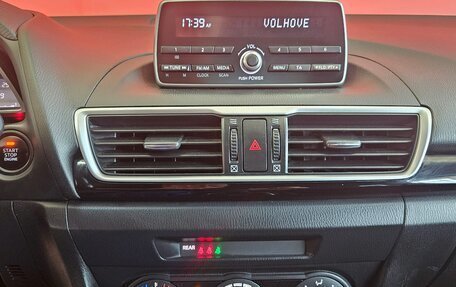 Mazda 3, 2014 год, 1 185 000 рублей, 14 фотография