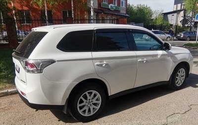 Mitsubishi Outlander III рестайлинг 3, 2012 год, 1 360 000 рублей, 1 фотография