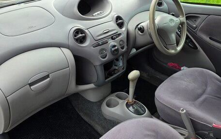 Toyota Platz, 2001 год, 295 000 рублей, 8 фотография