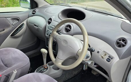 Toyota Platz, 2001 год, 295 000 рублей, 7 фотография