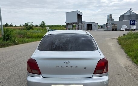 Toyota Platz, 2001 год, 295 000 рублей, 4 фотография
