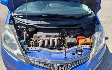 Honda Fit III, 2011 год, 980 000 рублей, 12 фотография