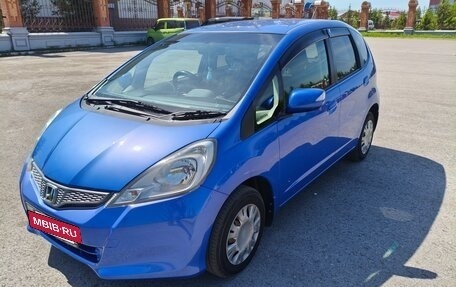 Honda Fit III, 2011 год, 980 000 рублей, 19 фотография