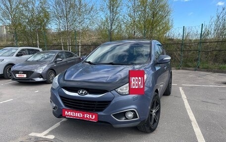 Hyundai ix35 I рестайлинг, 2014 год, 980 000 рублей, 2 фотография