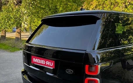 Land Rover Range Rover IV рестайлинг, 2018 год, 8 990 000 рублей, 5 фотография