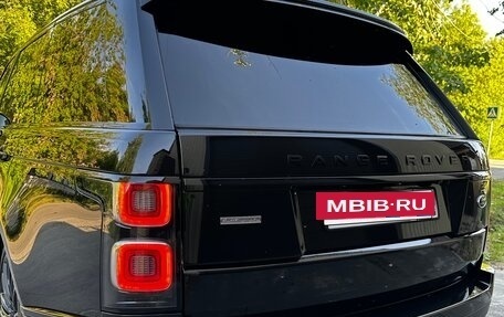 Land Rover Range Rover IV рестайлинг, 2018 год, 8 990 000 рублей, 7 фотография