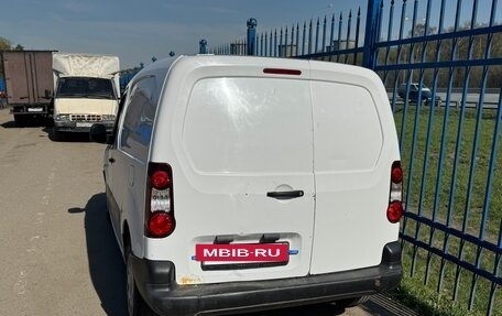Peugeot Partner II рестайлинг 2, 2014 год, 530 000 рублей, 5 фотография