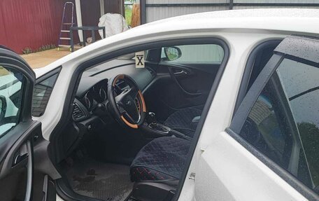 Opel Astra J, 2012 год, 550 000 рублей, 4 фотография