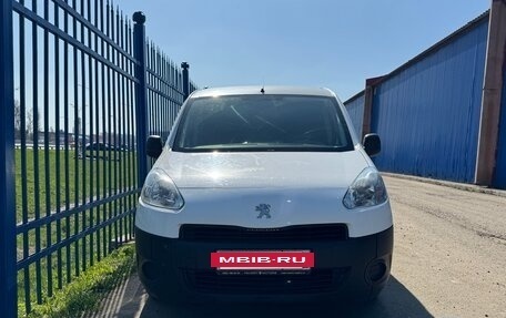 Peugeot Partner II рестайлинг 2, 2014 год, 530 000 рублей, 3 фотография