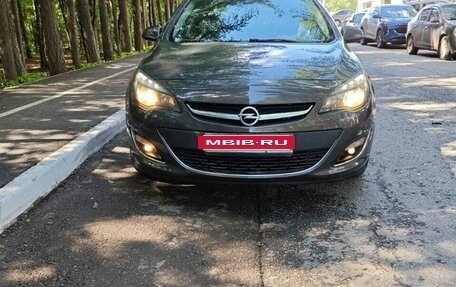 Opel Astra J, 2013 год, 650 000 рублей, 5 фотография