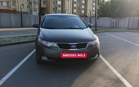 KIA Cerato III, 2013 год, 950 000 рублей, 2 фотография